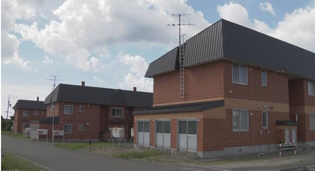日本北海道厚真町开始为受灾市民提供免费住宅