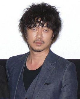 日本演员新井浩文因涉嫌在其家中对女性施暴被捕