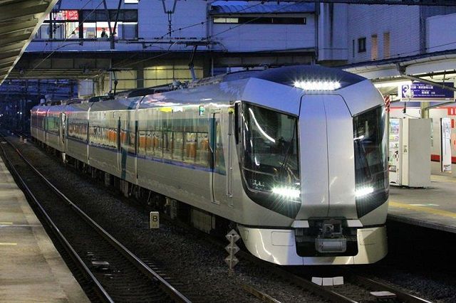 因人手不足jr西日本将提前30分钟发出末班车