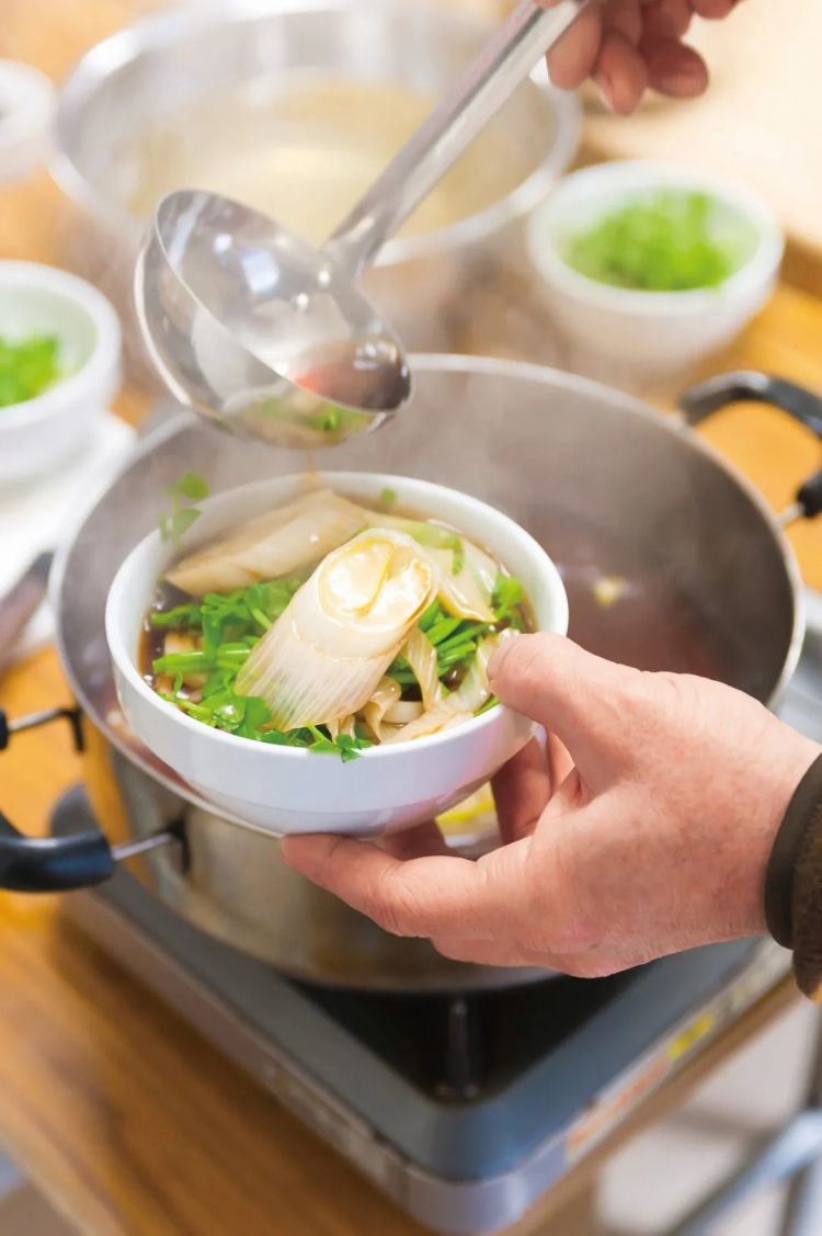 日本筑地御厨店长：“这就是我用四季时令蔬果做出绝味菜品的秘密。”