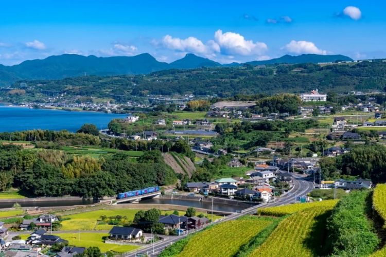 被吸空心的日本乡村,还有救吗?