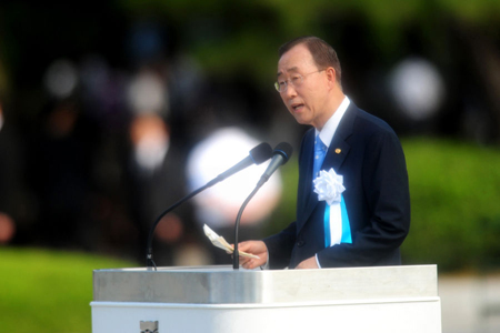 日本广岛纪念核爆65周年 美驻日大使首次出席