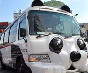 【东京流行通讯】浅草的熊猫巴士