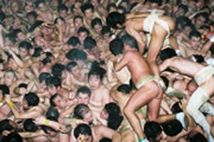 西大寺会阳裸身节