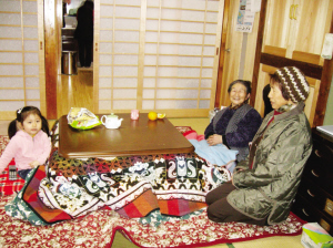 体验榻榻米风味十足的日本民宿