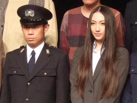香椎由宇孕后首次亮相 出演新剧直面死亡
