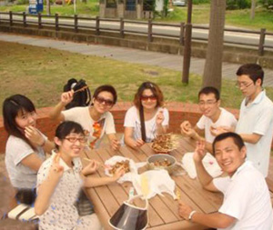 日本福冈教育大学中国留学生举办野外活动