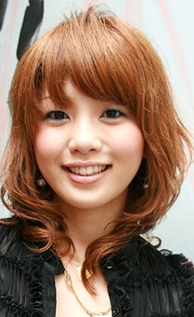 日本街头时尚女生日系发型欣赏