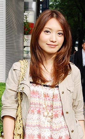 日本街头时尚女生日系发型欣赏