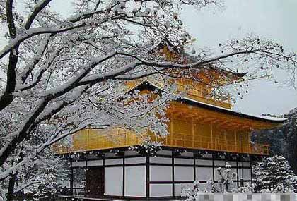 日本最美丽的建筑之一“金阁寺”