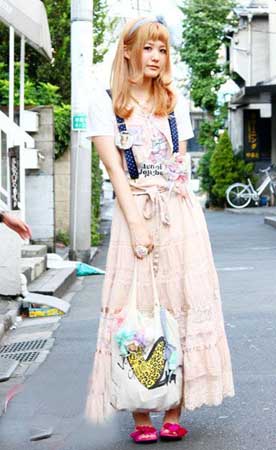 日本街头时尚的雷人搭配