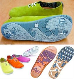 日本“脚踏实地”的艺术  鞋底浮世绘