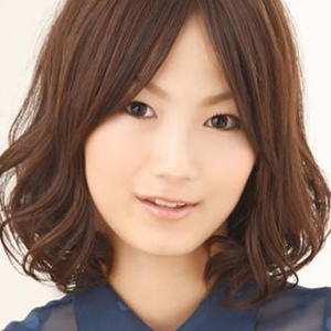 温柔日系梨花 展现清新甜美