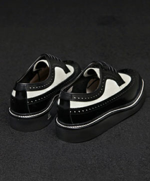 日本PHENOMENON与REGAL推出WING TIP牛津雕花皮鞋