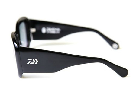 日本Daiwa联合A FISHING APE推出2010秋冬系列滤光眼镜