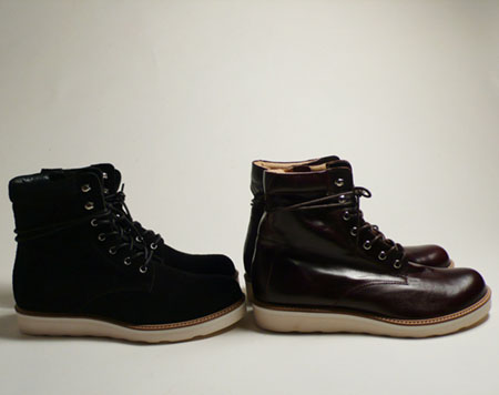 日本品牌UNTOLD释出2010秋冬白底阿美咔叽靴款
