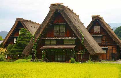 人与自然和谐相处的独特建筑形式“百川村”