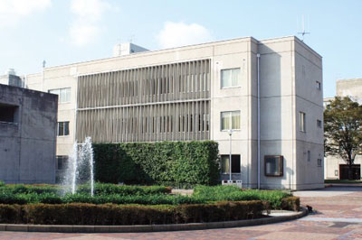 日本国立大学—九州大学