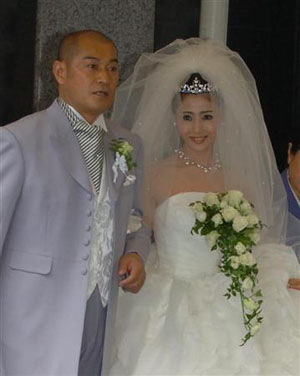 結婚 松平 健