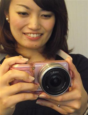 索尼公司推出女性专用新相机