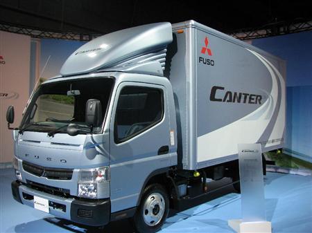 三菱推出新款小型卡车驾驶感觉近似家用车