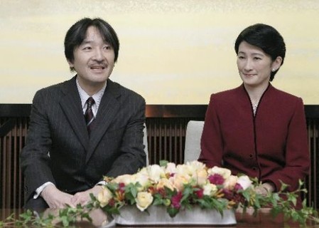 秋篠宫亲王迎来45岁生日 常与皇太子商讨皇室做法