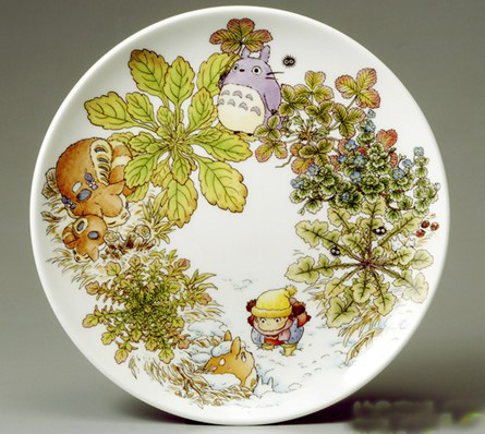 宫崎骏先生的“龙猫”杯盘