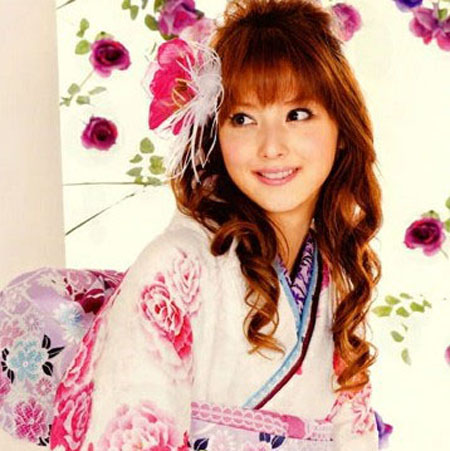 日本杂志名模佐佐木希发型盘点