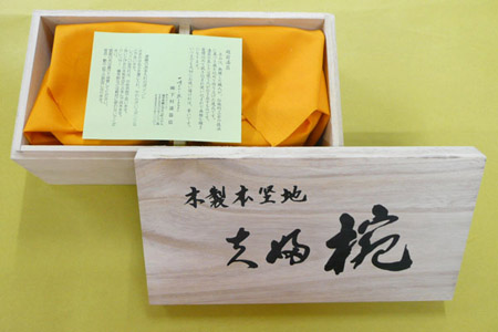 日本越前漆器手工技师的作品！