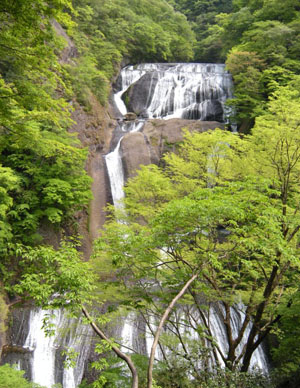日本三大瀑布之一的袋田瀑布