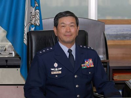 日本自卫队发现采购弊案 航空幕僚长被撤职