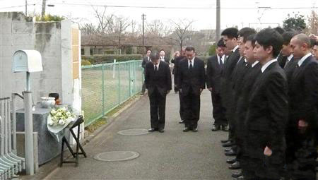 世田谷区一家杀害案十年 警方为死者祈福发誓破案