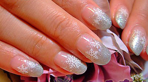 2011年日本时尚美甲流行趋势