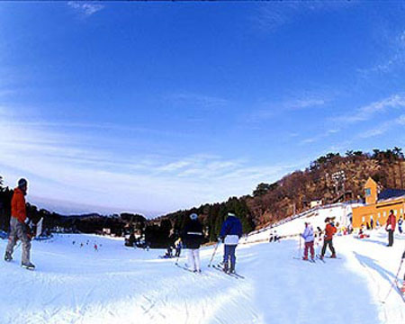 大阪神户 六甲山人工滑雪场
