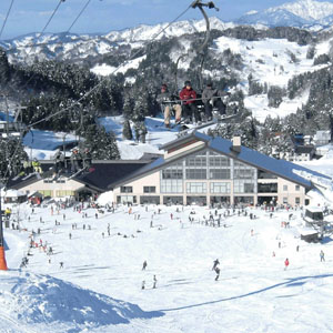 大阪神户 六甲山人工滑雪场