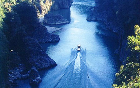 日本大自然奇特之美 瀞峡