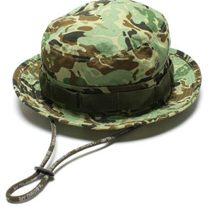 A Bathing Ape推出新款章鱼迷彩渔夫帽