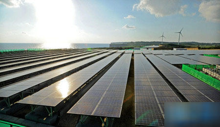 冲绳宫古岛进行大规模太阳能供电的实证试验