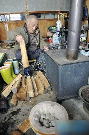 青森岩手停电居民烧柴取暖度过新年 日本通