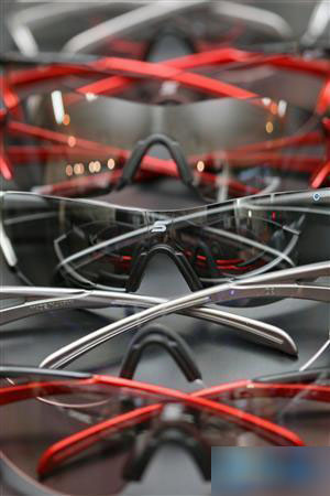 知名品牌“SWANS”的制造商山本光学成立100周年