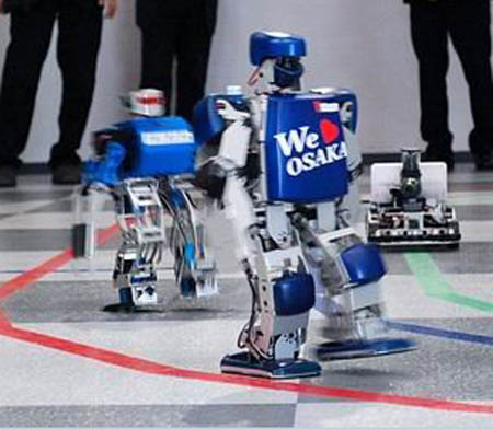 全球首场机器人全程马拉松大赛在大阪开赛了