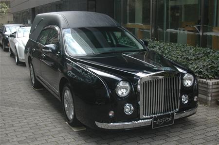 光冈汽车推出新款灵车 - 日本通