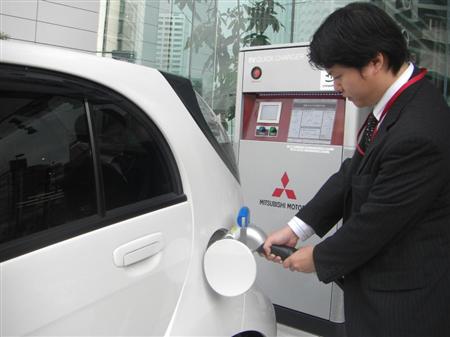 日本积极设置电动汽车充电设备