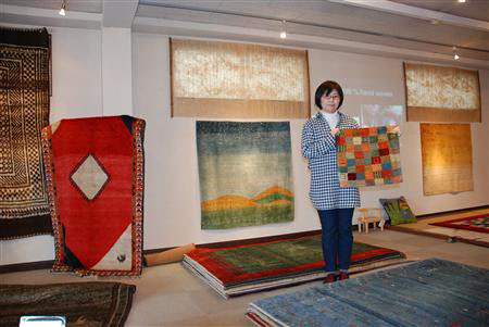 神奈川县家具店举办地毯展销会 所获收益资助阿富汗儿童