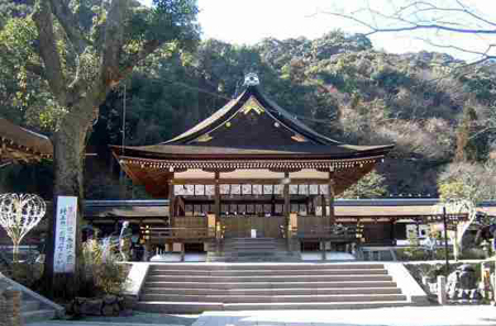 日本最古老酒神神社——松尾大社