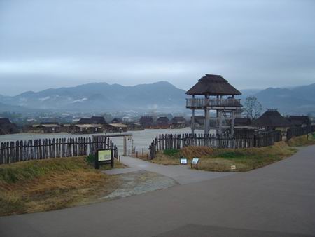 吉野里公园 日本最大的环濠部落遗迹