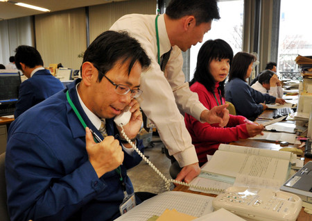东日本大地震 大阪府将为灾民提供住宿和免试入学