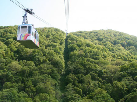 登顶藻岩山 俯瞰札幌市