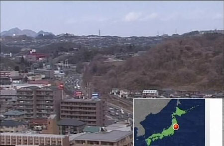 本洲东海岸附近发生里氏7.3级地震并引发海啸