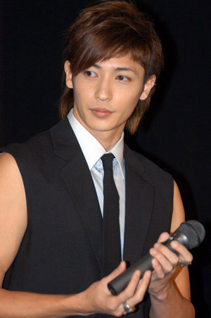 玉木宏时隔两年终发新曲谱写初夏的凉爽